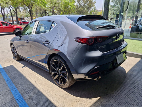 Mazda Mazda 3 2.5T Signature Hatchback At