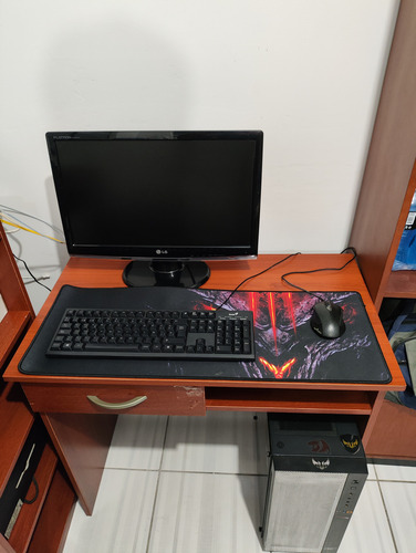 Pc Con I7 4790 En Deepcool Matrex55 Incluye Monitor LG 20 . (Usado)