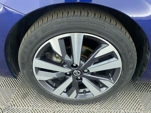 Imagen 25 de 25 de Nissan Versa Exclusive At 1.6
