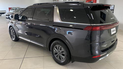 Imagen 6 de 23 de Kia Carnival