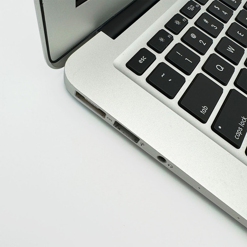 Macbook Air 2014 13.3inch 8gb Ram 500gb Ssd Core I7 Applemsi (Reacondicionado)