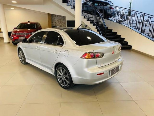 Imagem 4 de 14 de Mitsubishi Lancer 2.0 16v Gasolina 4p Automático