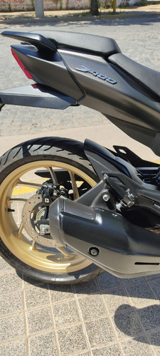 Imagen 6 de 7 de Bajaj Dominar 400