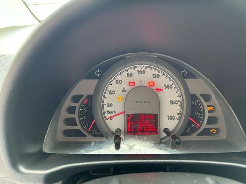 Volkswagen Fox 1.0 MI 8V FLEX 4P MANUAL