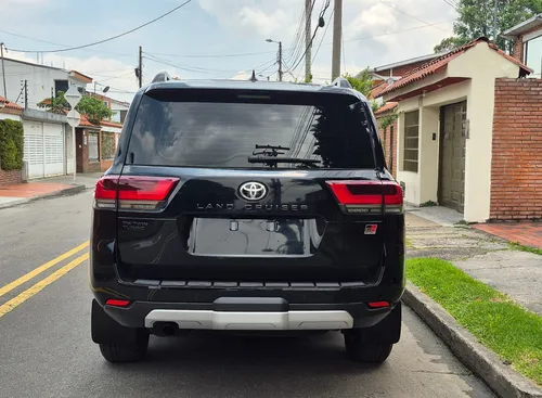Land Cruiser Lc300 Gr 3.3 Diesel