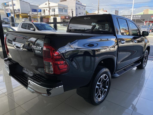 Imagem 5 de 12 de Hilux Cd Srv 4x4 2.8 Tdi Diesel Aut.
