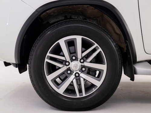 Toyota Hilux SW4 2.8 SRX 4X4 AUT.