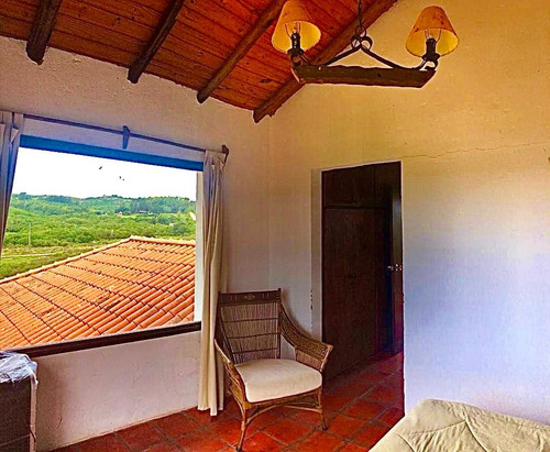 Casa A La Venta En Marco De Los Reyes | Vista Amplio Terreno Privacidad Oportunidad