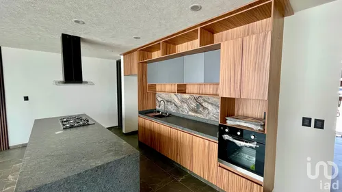 Venta Casa 4 Ambientes Los Olivos