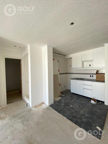 Vendo Apartamento De 1 Dormitorio Con Terraza Lateral, A Estrenar, Garaje Opcional, Pocitos