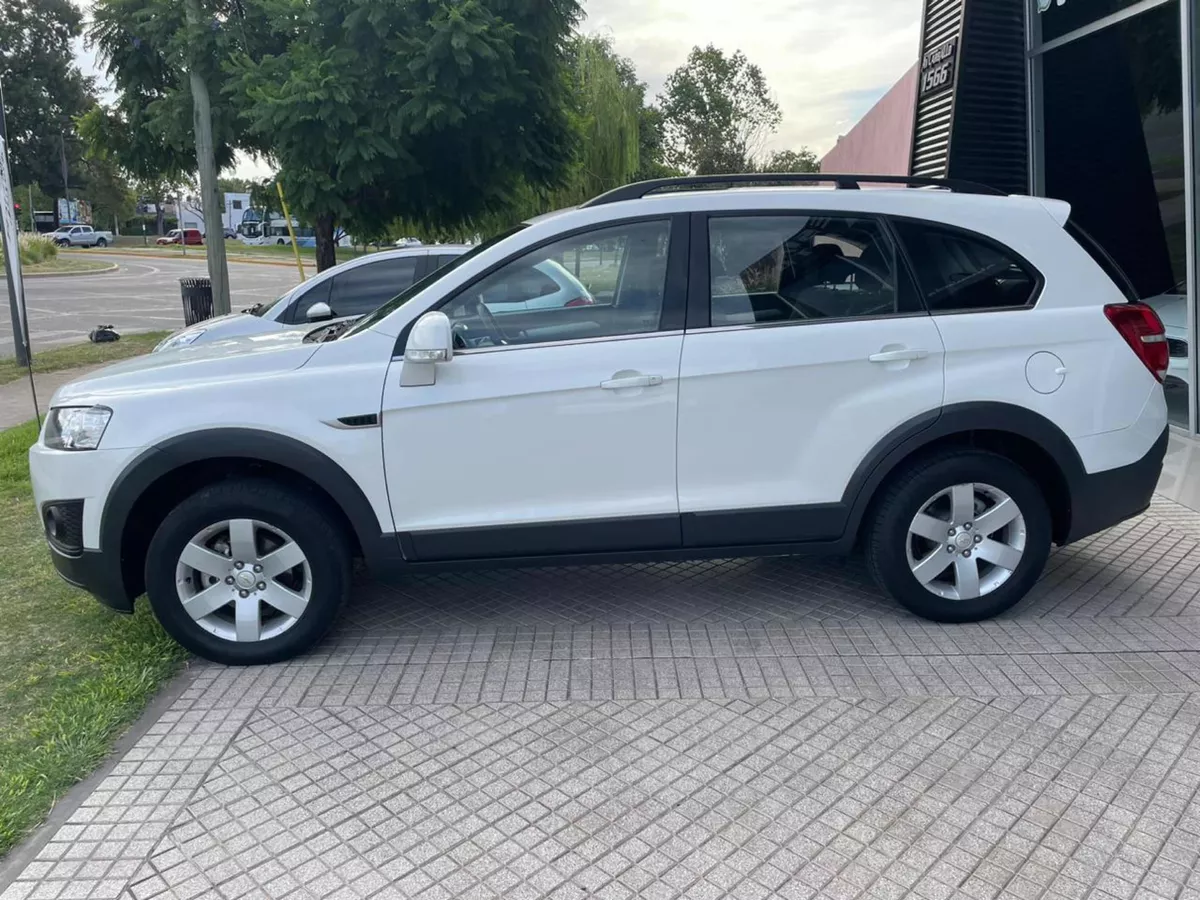 Chevrolet Captiva 2.4 Ls 167cv