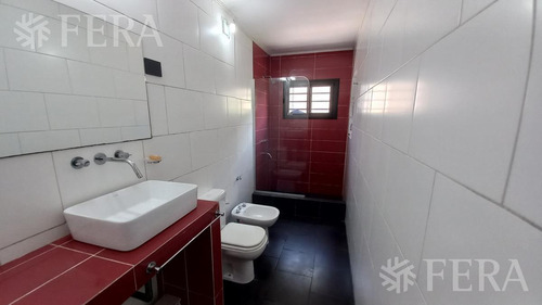Imagen 7 de 21 de Venta Casa 4 Ambientes Con Jardín, Cochera Y Patio Con Cochera En Wilde (30693)