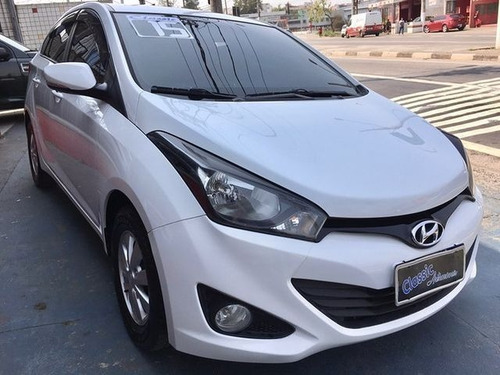 Imagem 4 de 11 de Hyundai / Hb20 S 1.6 Automático 2015