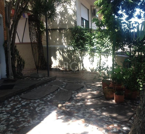 Casa Em Partenon Com 2 Dormitórios - Pj3040
