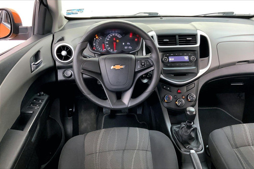 Imagen 5 de 25 de Chevrolet Sonic 4 Pts Lt, Tm5, A/ac, Ve, Ba, Ra-15