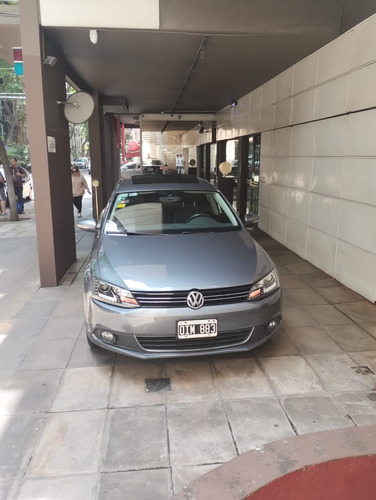 Volkswagen Vento 2.0 Sportline Tsi 200cv Bi-xenon