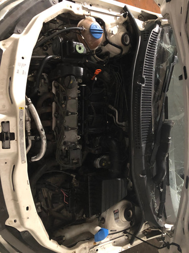 Volkswagen Voyage 1.6 Higline Chocado