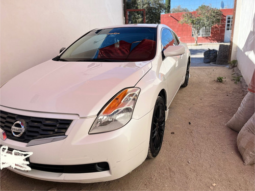 Nissan Altima Coupe 2.5S