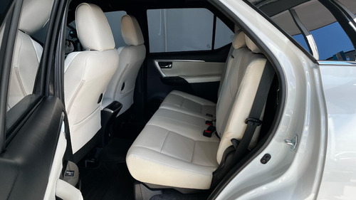 Toyota SW4 2.8 Tdi Diamante Ii 6At 7As