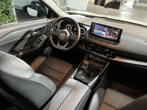 Nissan X-Trail 2.5 Platinum Plus 3 Row Cvt