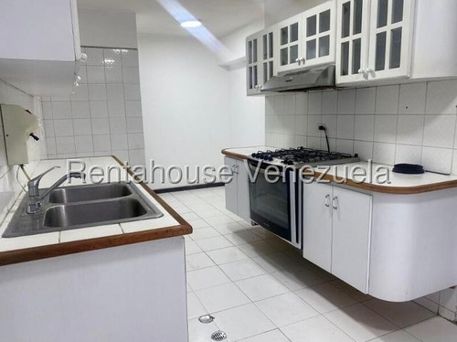 Jg Cod Flex 25-9274 Se Alquila Bello Y Espacios Apartamento De 134 Mts Y 4 Habitaciones En Las Palmas