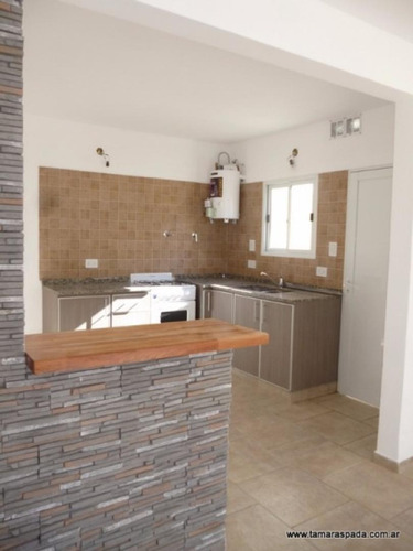 Imagen 4 de 9 de Duplex Amplio Y Moderno