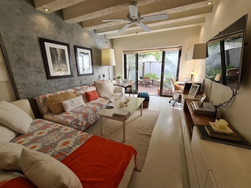 Casa En Venta Cerca Del Parque Colomos