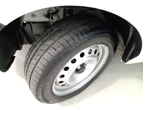 Imagem 11 de 12 de Fiat Doblô Cargo 1.8 E-torq 2021 Porta Lateral