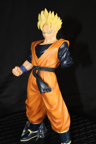 Gohan Del Futuro Masterlise Premio C (Usado)