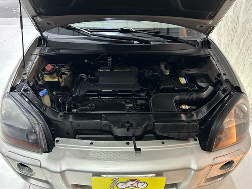 Hyundai Tucson 2.0 MPFI GLS 16V 143CV 2WD FLEX 4P AUTOMÁTICO