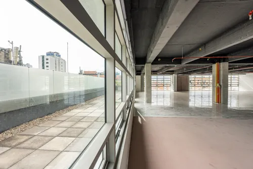 Oficina En Arriendo En Chico Norte. Cod A1105060
