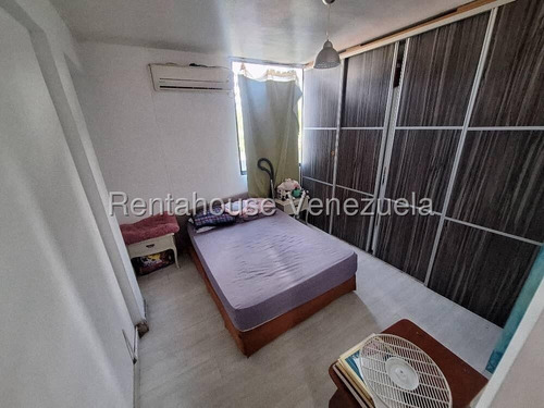Yb Se Vende Lindo Apartamento En Los Palos Grandes #25-19812