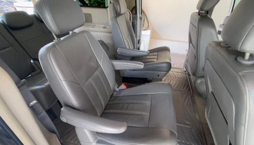 Chrysler Town & Country 2008