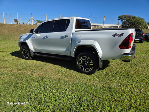Toyota Hilux 2.8 Tdi Srx Plus Cab. Dupla 4X4 Aut. 4P