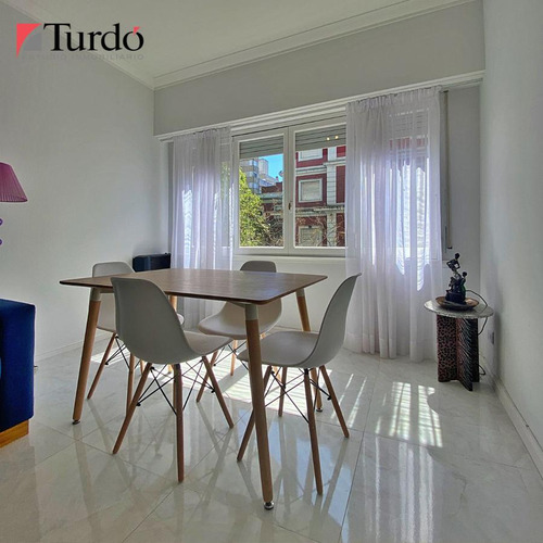 Imagen 3 de 25 de Venta Departamento 2 Ambientes Con Dependencia A La Calle - Zona Centro - Mar Del Plata. Ficha 1373