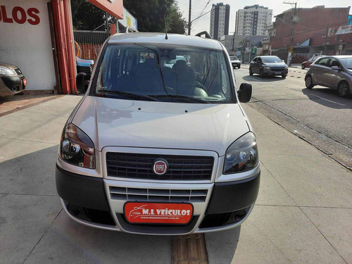 Imagem 2 de 9 de Fiat Doblò 1.8 Mpi Essence 7l 16v Flex 4p Manual