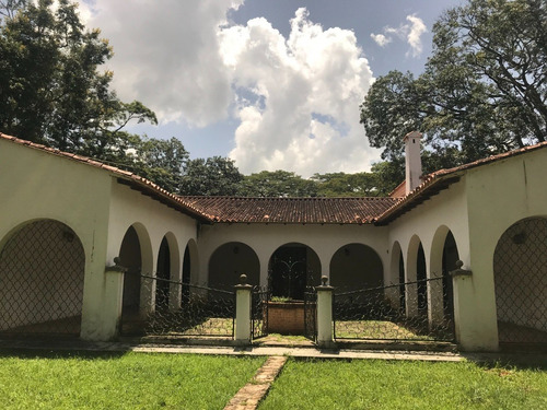 Imagen 3 de 13 de En Venta Hacienda En Bejuma. Ra