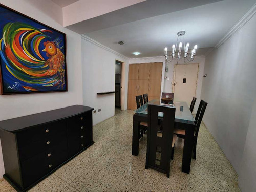 Se Vende Apartamento Actualizado 2h/2b/2pe Santa Eduvigis