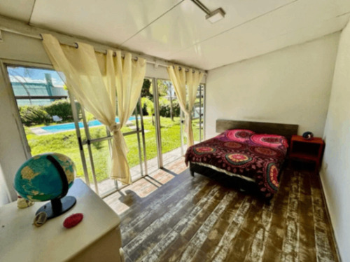 Venta 2 Casas En Mismo Padrón 3 Dormitorios 3 Baños 2 Cocheras Y Piscina - Parque Del Plata Sur