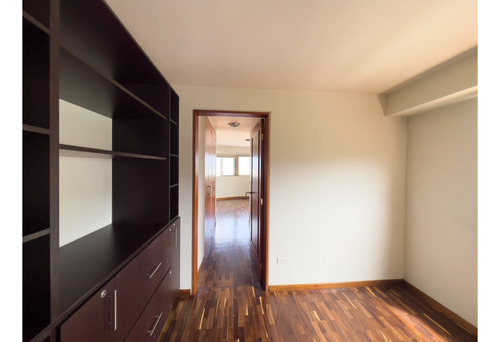 Vendo Apto 123m2 2h/2b/2p Los Samanes 4306