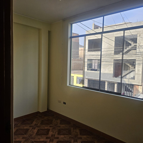 Departamento En Los Olivos: