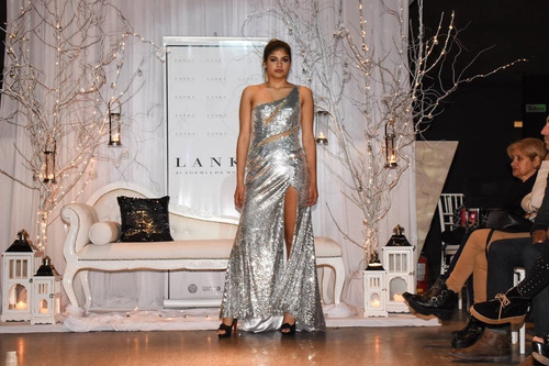 Imagen 6 de 8 de Alquiler Vestidos De Fiesta Punta Del Este