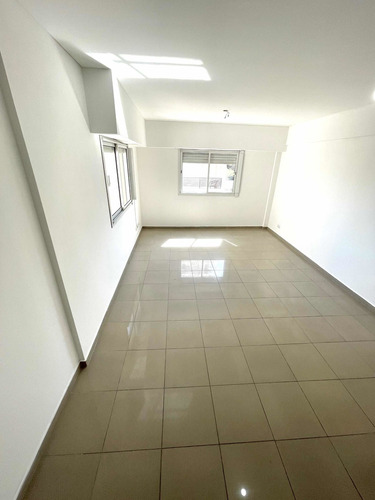 Venta Excelente Monoambiente Tapiales Ideal Inversor