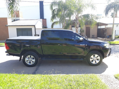 Toyota Hilux Srv 4x2 At 2017 Financiada