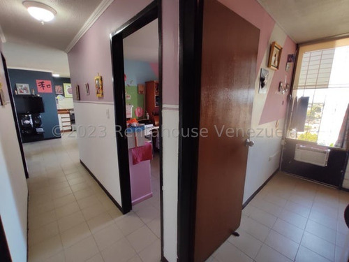 Imagen 26 de 28 de Apartamento En Venta Bosque Alto, Maracay 23-20278 Hc