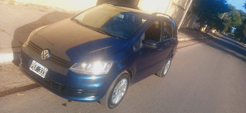 Volkswagen Suran 1.6 Comfortline 101cv