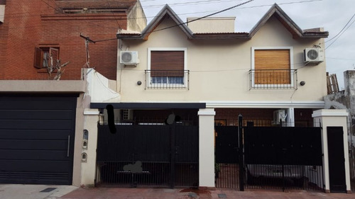 Imagen 1 de 14 de Duplex En Venta Cond En Lanus Oeste