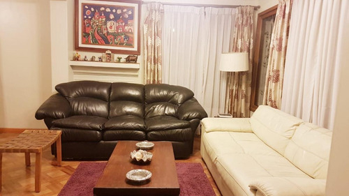 Acogedora Y Renovada Casa Cercana A Metro Castillo Velasco,
