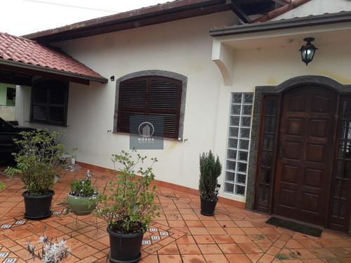 Casa A Venda No Bairro Fazendinha Em Teresópolis - Rj. - Ca 02010-1
