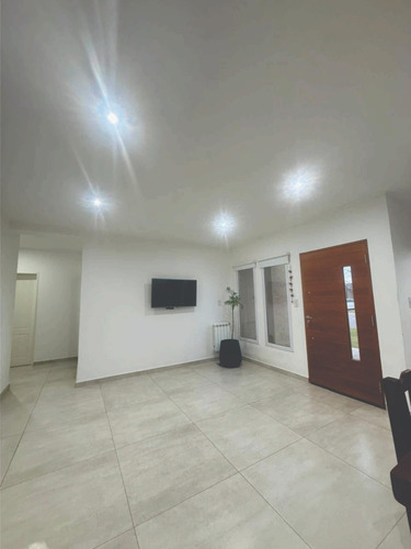 Casa En Venta Pilar Del Este - San Ramon - Villa Rosa - Pilar